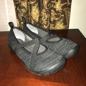 KEEN Women’s shoes